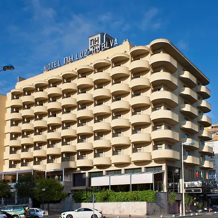 Hotel Nh Luz 4*