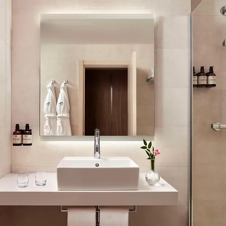 Nh Luz Hotell Huelva