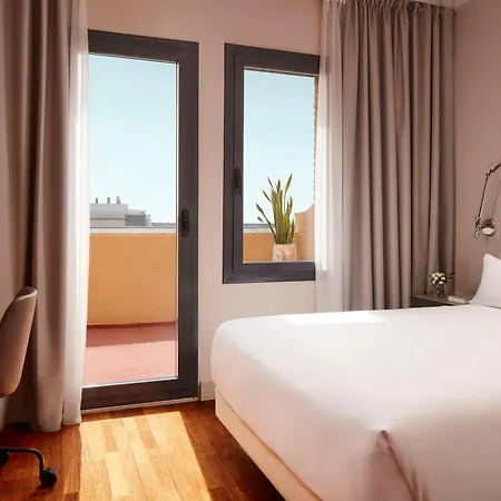 Nh Luz Hotel 4*