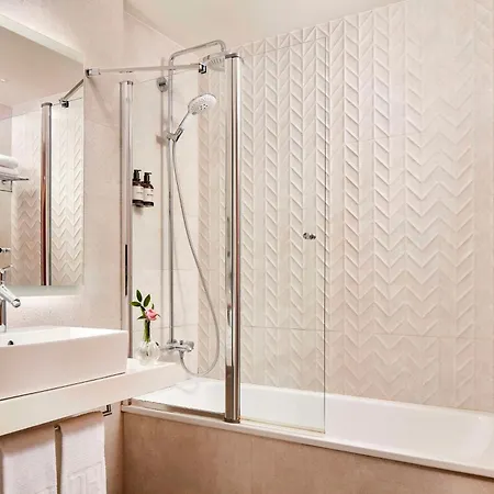Nh Luz Hotel 4*