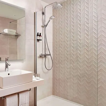 Nh Luz Hotel 4*