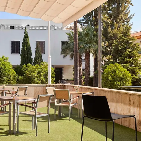 Nh Luz Hotel 4*