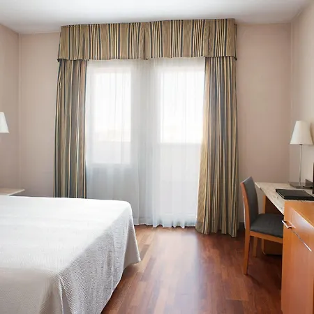 Nh Luz Hotel