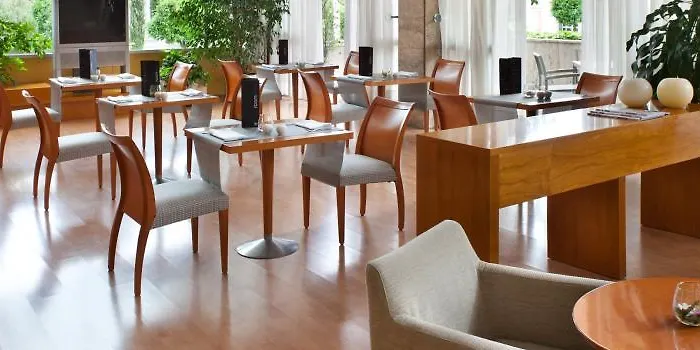 Nh Luz Hotel